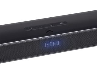 Som de alta qualidade e graves potentes são destaques da soundbar